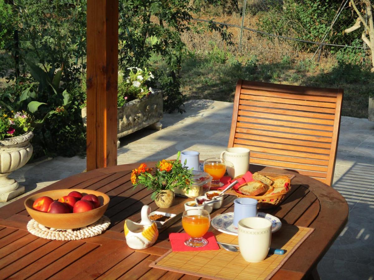 La Madeleine Bed & Breakfast Pezens Eksteriør bilde