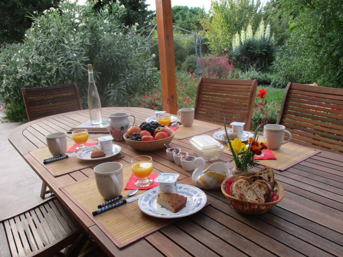 La Madeleine Bed & Breakfast Pezens Eksteriør bilde